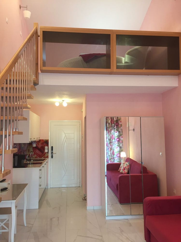 Dream Boutique Hotel 8/50