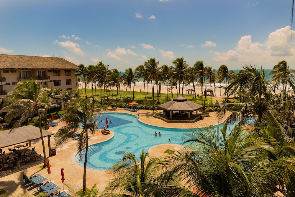 Suites Beach Park Resort 40/43