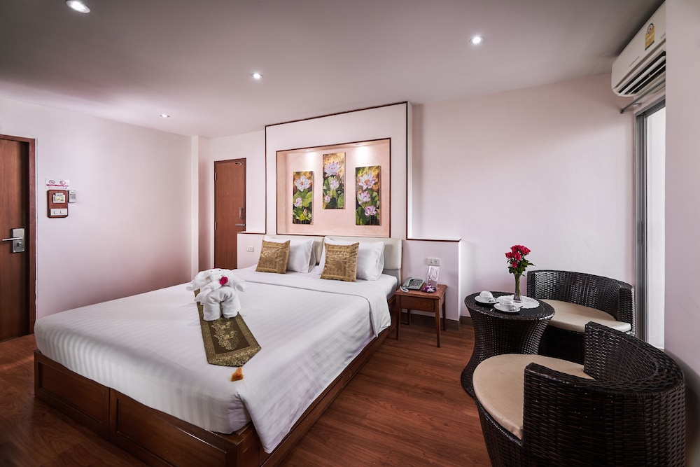 Kc Place Hotel Pratunam 12/38