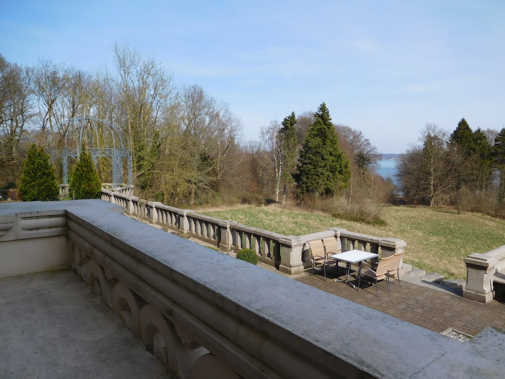 Schlosshotel Ralswiek 39/50