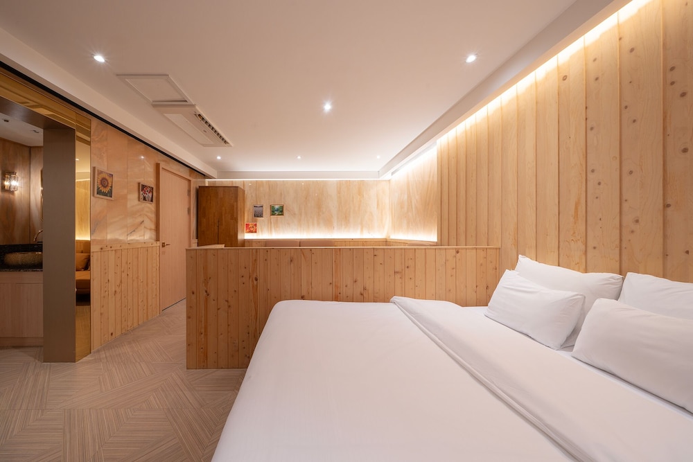 Hotel Signature 13/62