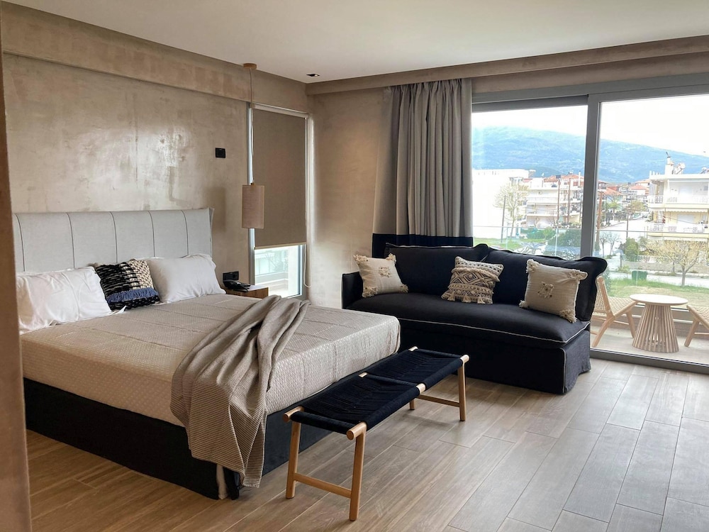 Evilion Sea And Sun Hotel 30/78