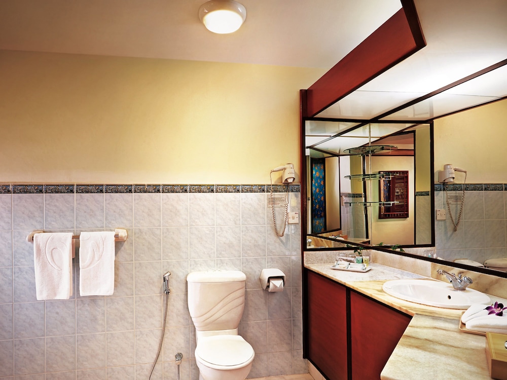Resorts World Awana 33/33