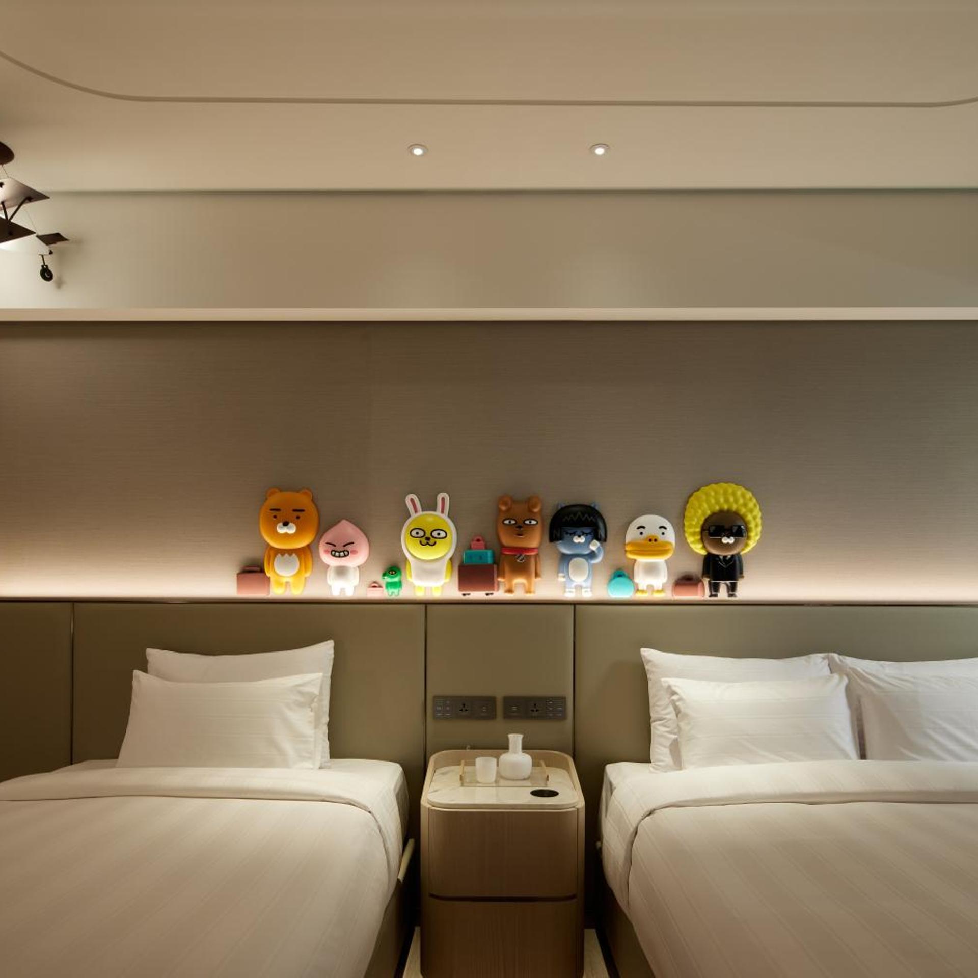 Family, Twin Beds