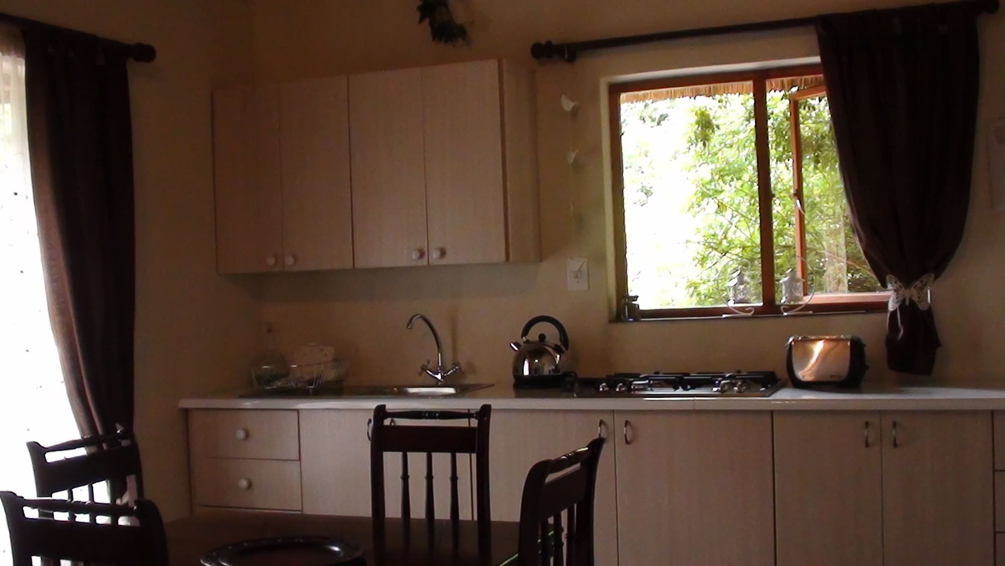 2 Bedrooms, Self Catering, Sunbird