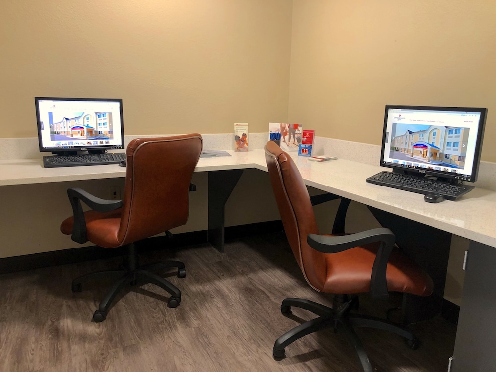 Candlewood Suites Secaucus 26/30