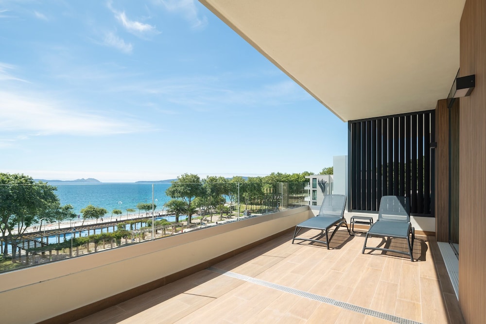 Attica 21 Vigo Business & Wellness (ex Gran Hotel Samil) 7/25