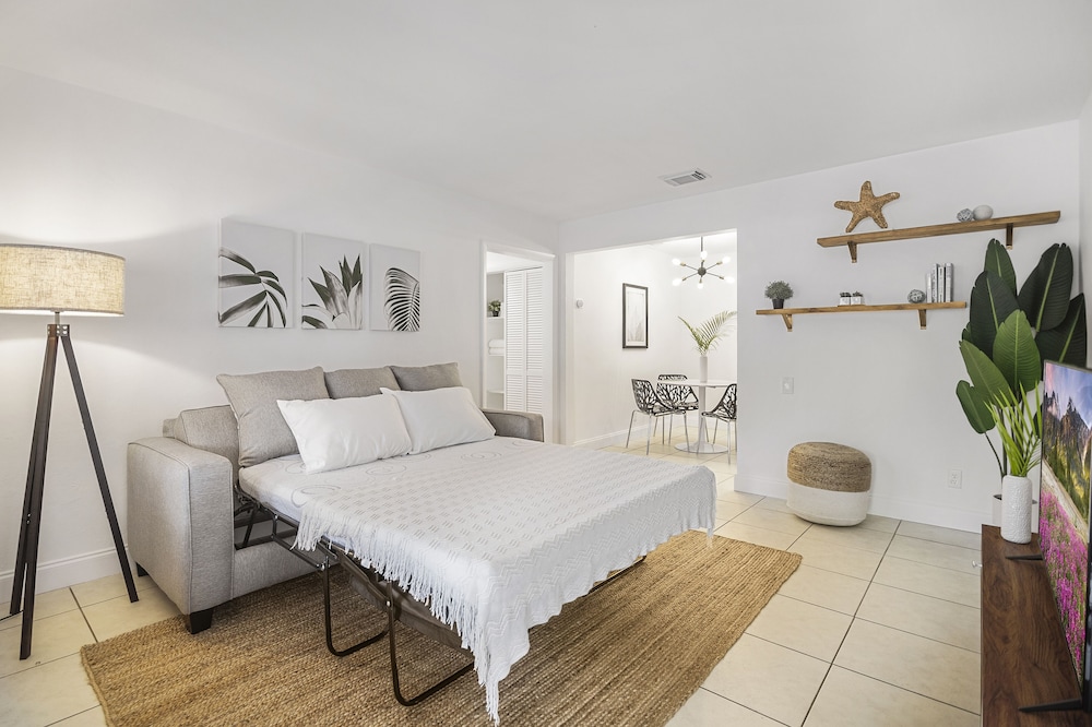 Alani Bay Luxury Condos Ft Lauderdale 9/49