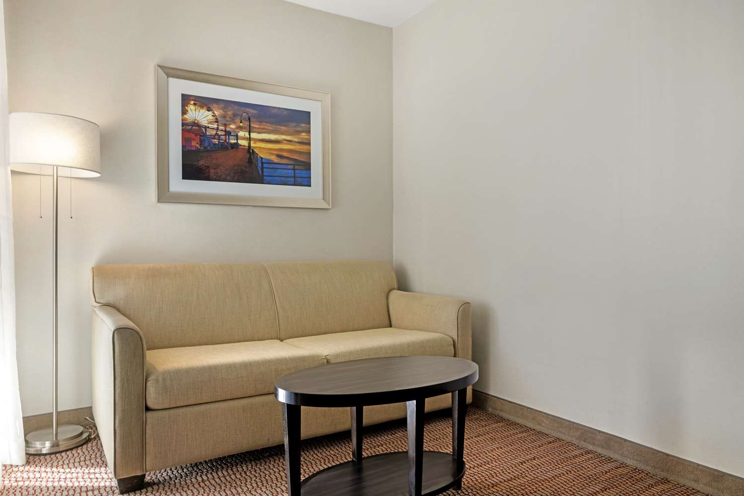 Best Western Royal Palace Inn & Suites 32/46