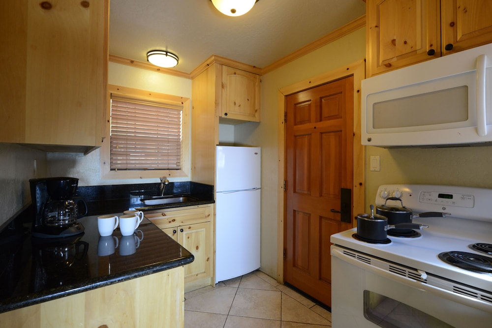 Zephyr Cove Resort 9/61