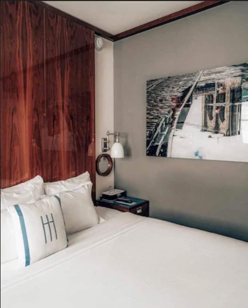 Hotel Hugo 17/51