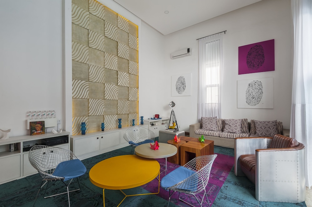 First Class Hotel 45/68