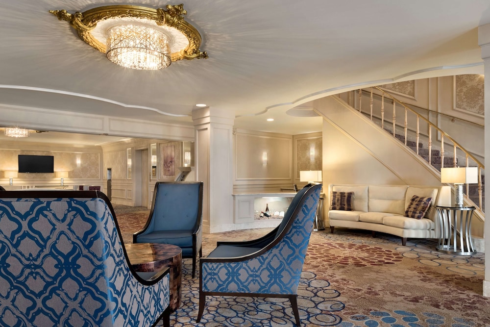 Hilton St. Louis Frontenac 47/76