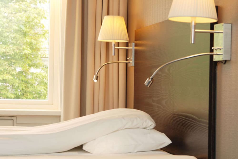 Comfort Hotel Victoria Floro 12/27