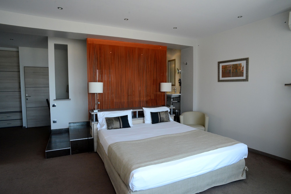 Best Western Plus La Corniche 21/45