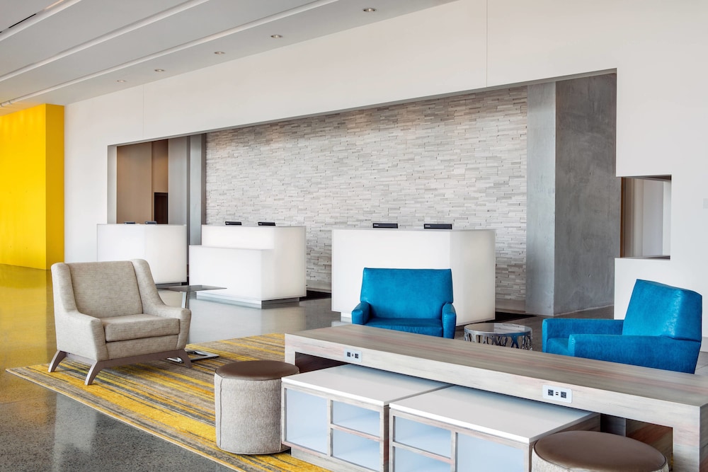 Residence Inn By Marriott San Diego Downtown Bayfront 36/53
