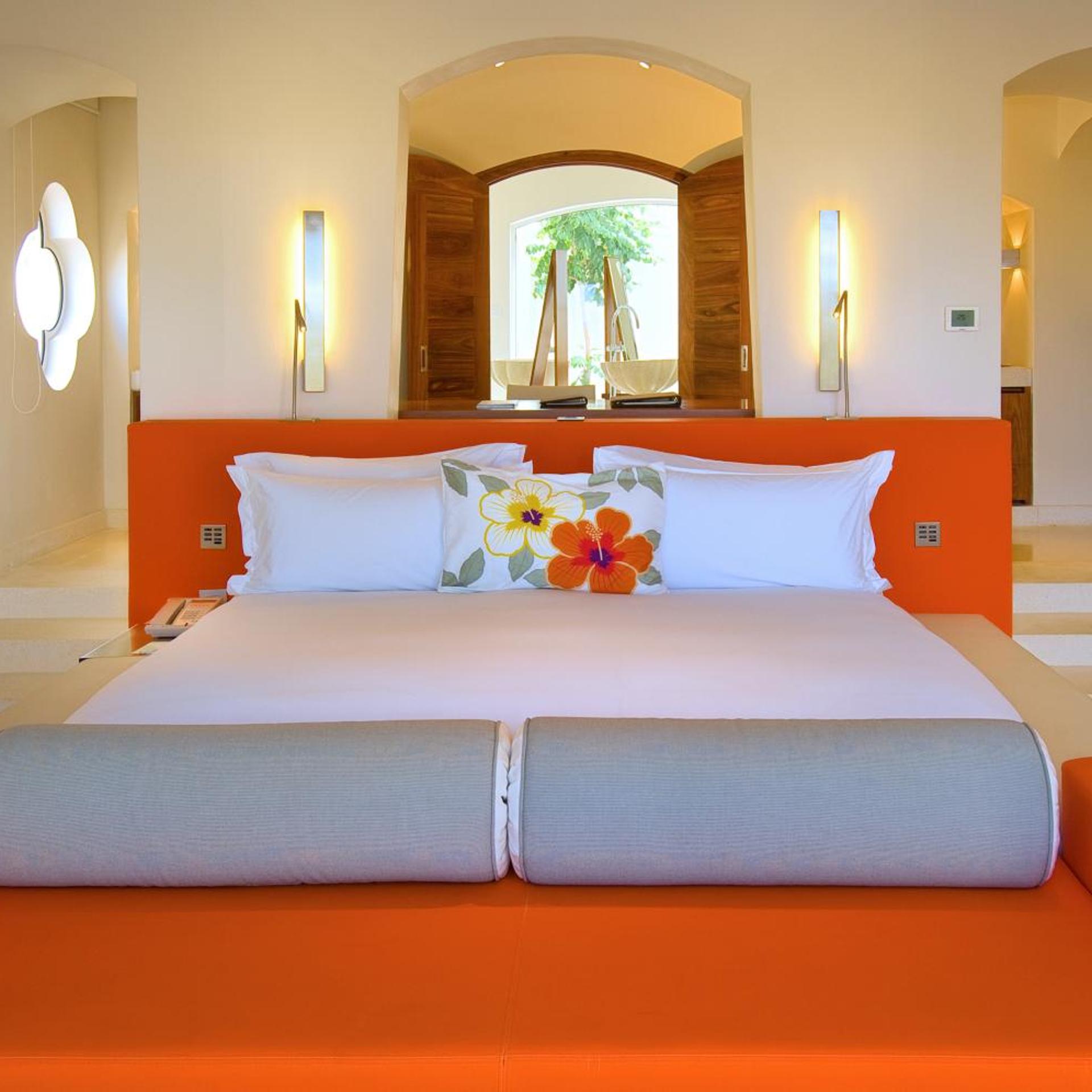 2 Bedrooms, Vip, Beach Villa, So, Garden, Beach Front, Living Area, Private Garden, Private Pool