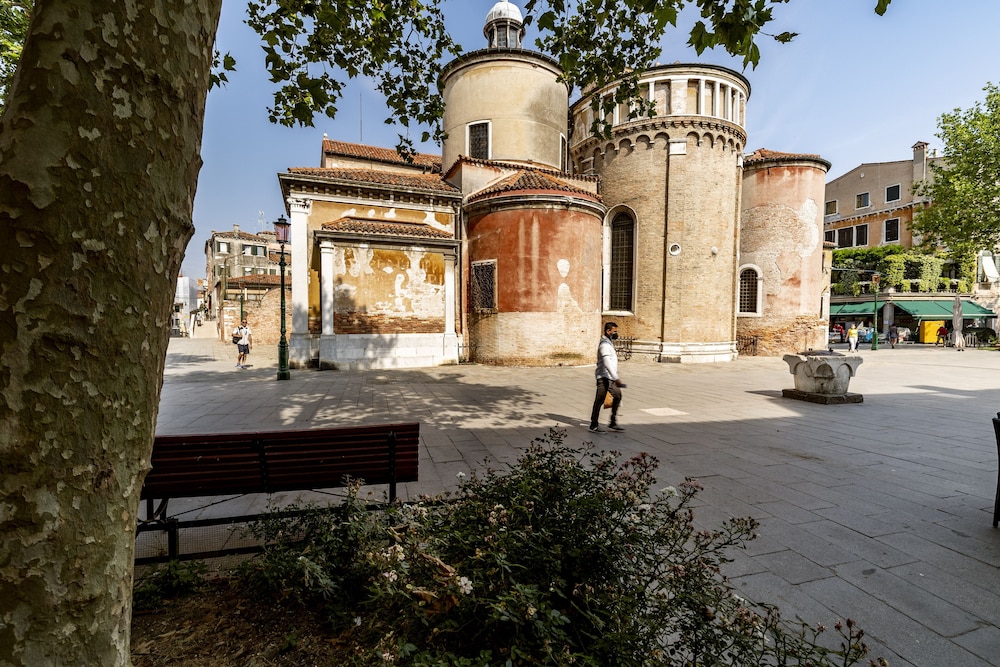 San Giacomo Apartment 11/20