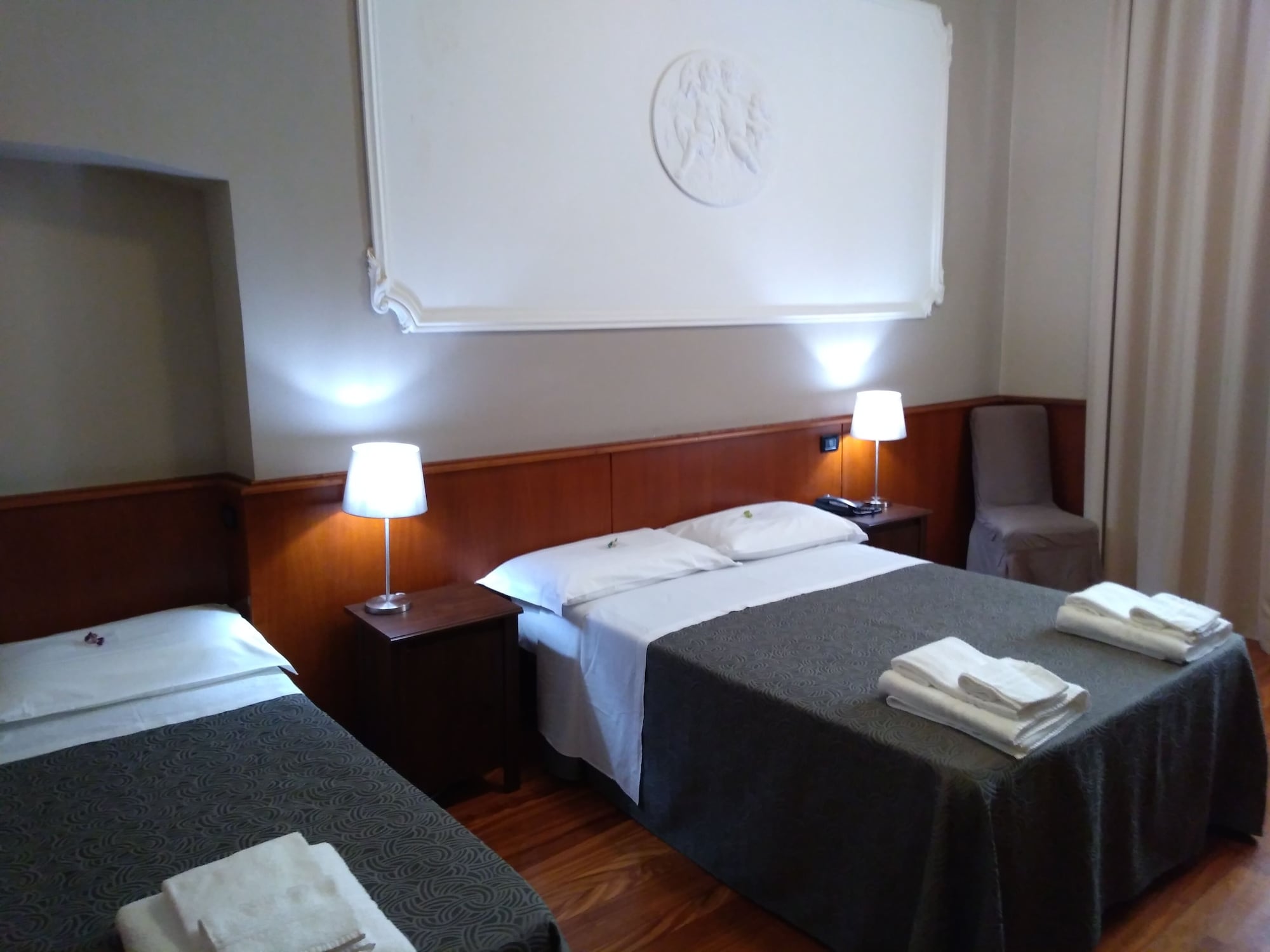 ROOM, TRIPLE