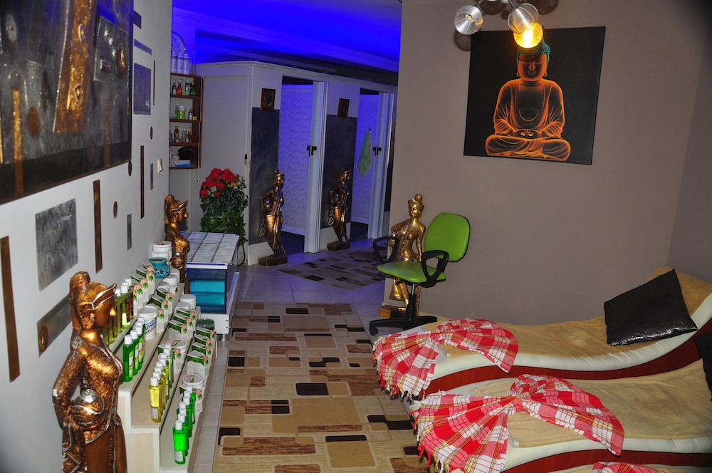 Cinar Family Suite Hotel 33/50