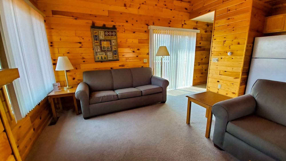 Jasper Ridge Inn Ishpeming 52/75