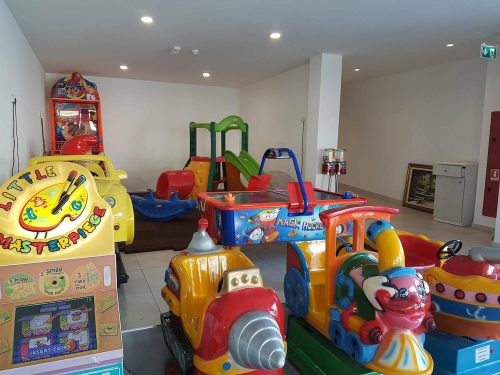Melini Hotel Suites 32/43