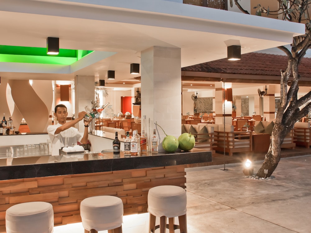 Bali Rani Hotel 52/64