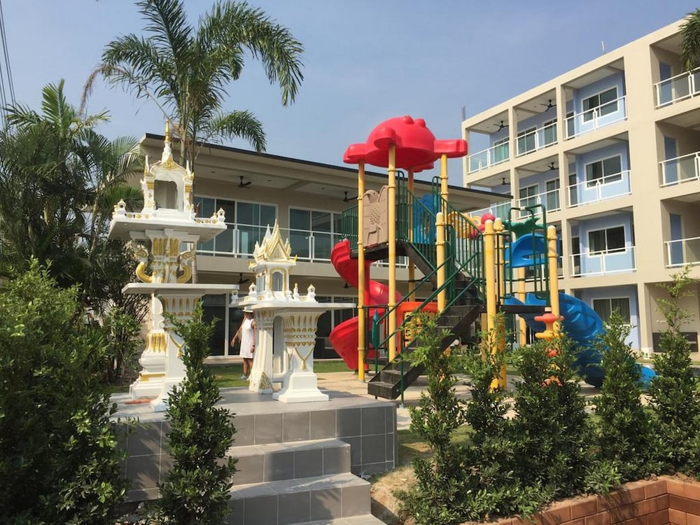 Surf and Sand Resort 47/57
