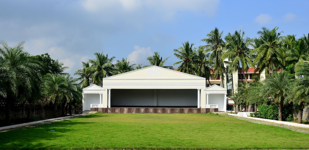 GREEN COCONUT RESORT 62/62