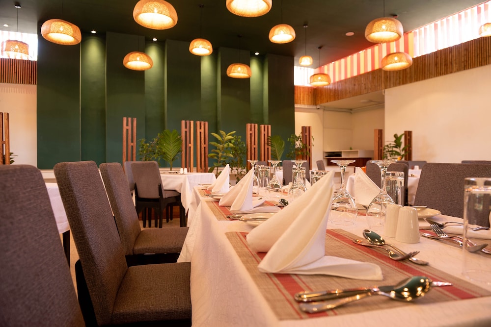 Hotel Boulevard Nairobi, City Centre CBD 40/47