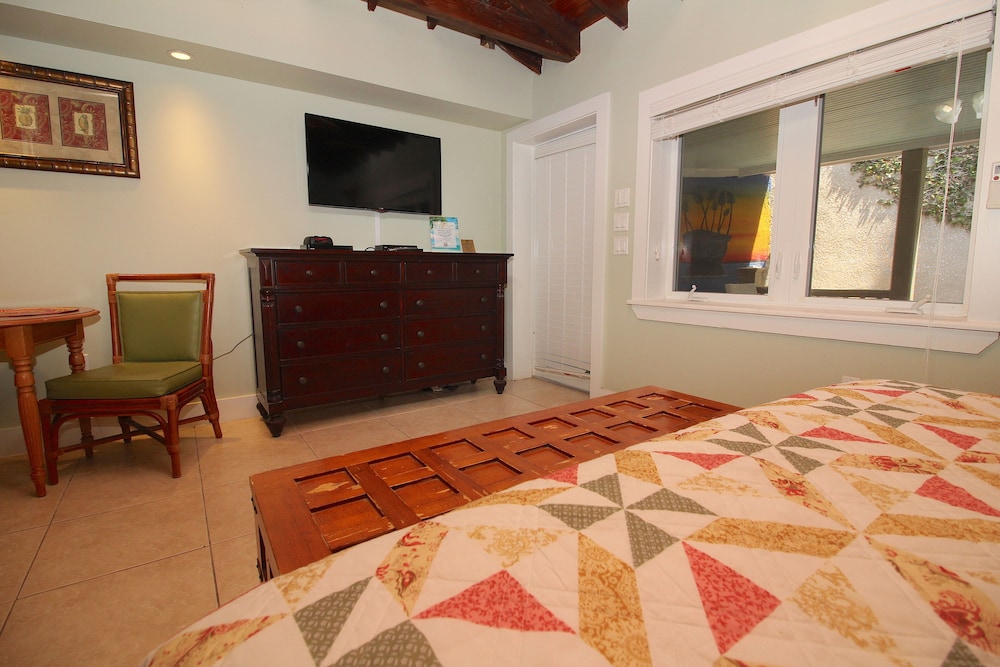 Coconut Mallory Resort And Marina By Kees Vacations 38/77