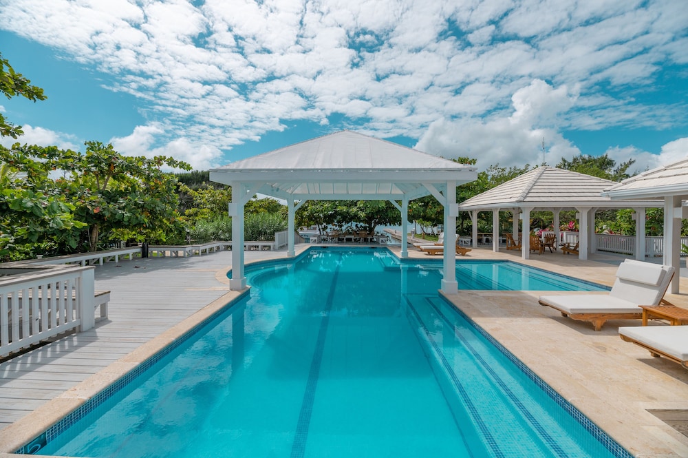 Barefoot Cay Resort 35/67