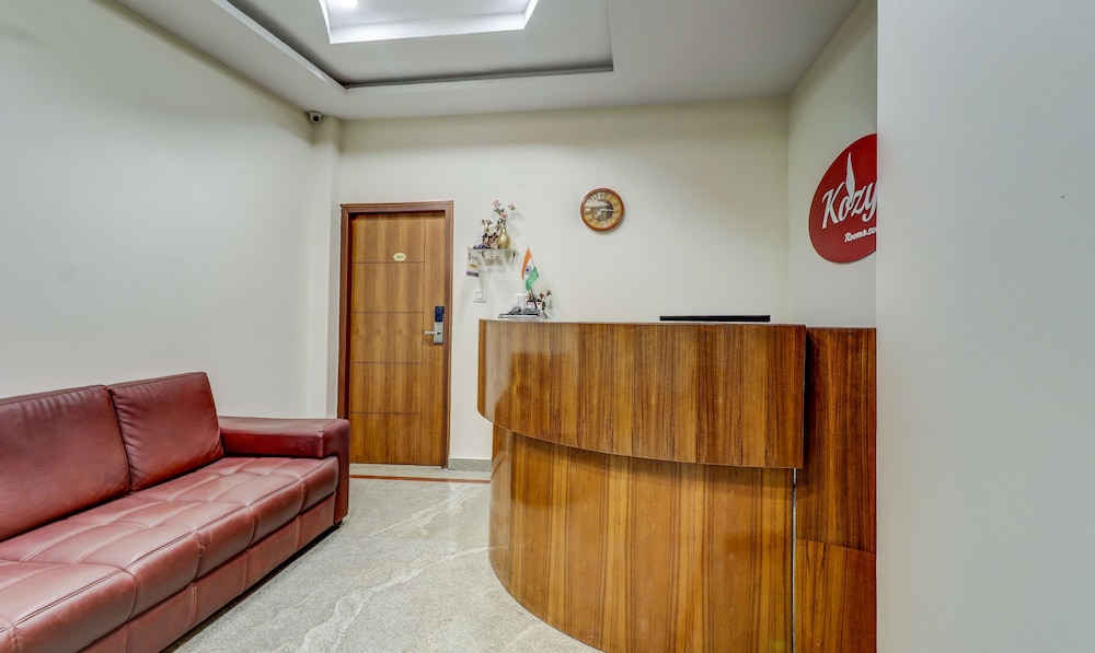 Oyo 11387 Hotel Kozy Rooms 7/22