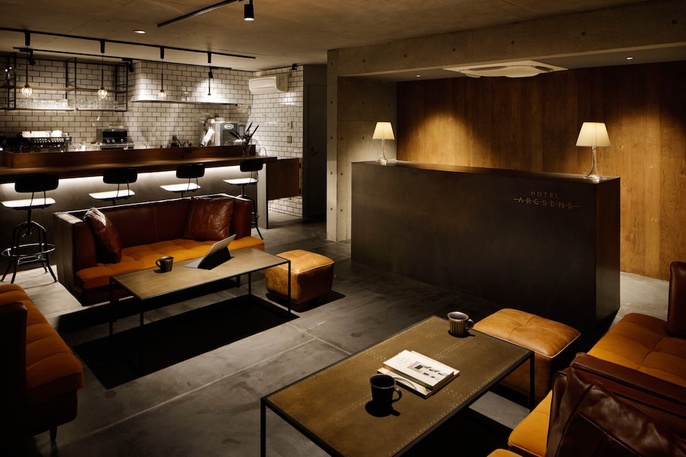 Hotel Arcsens 4/22