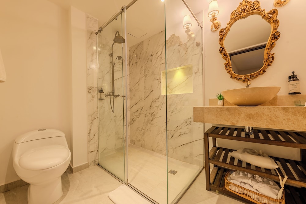 Hotel Dorado Plaza Calle del Arsenal 42/44
