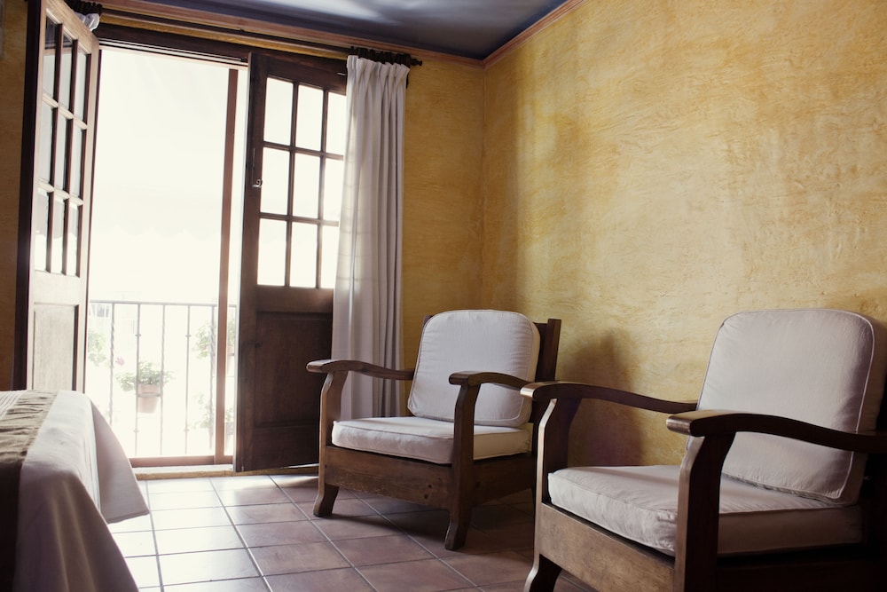 Hotel Trebol 43/59