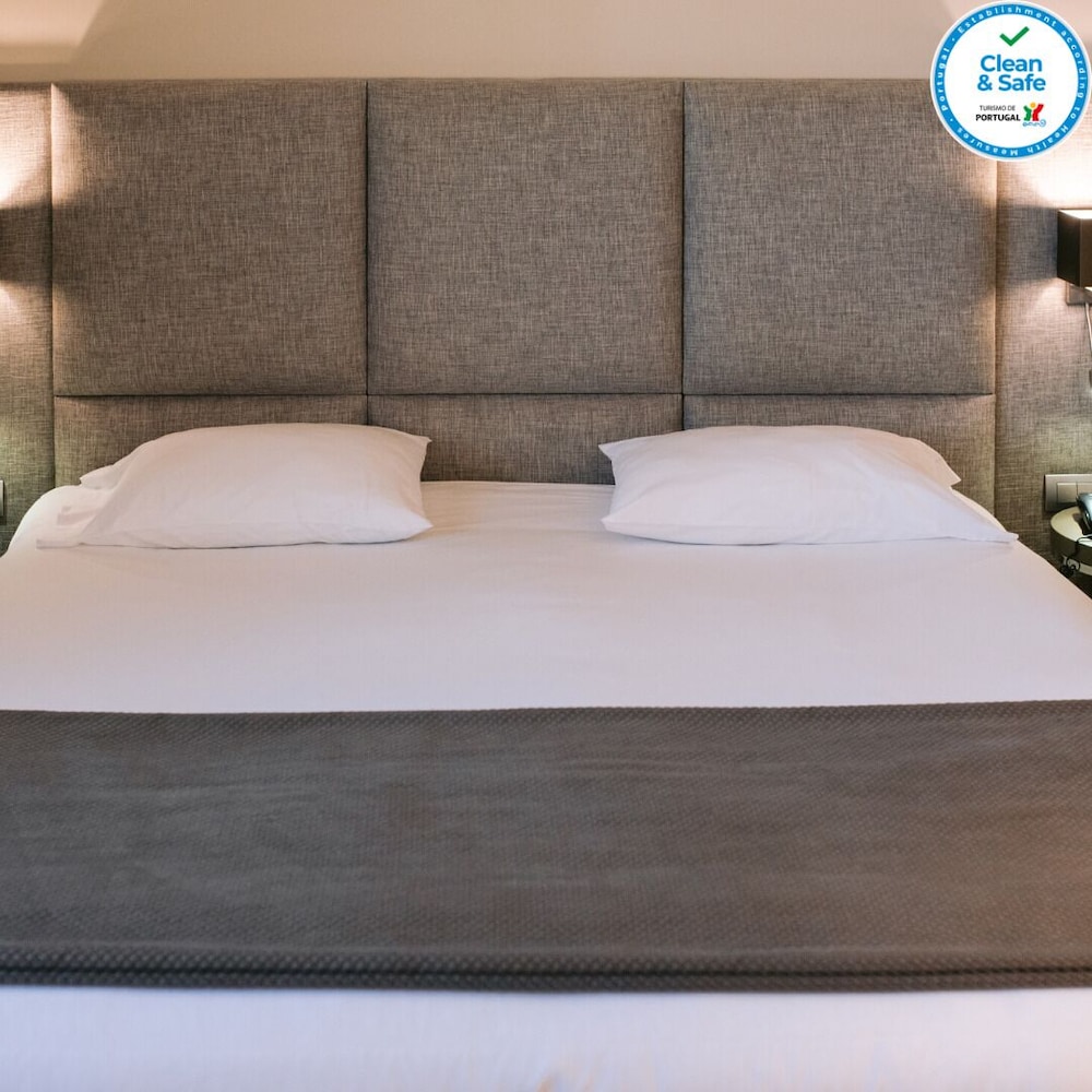4615 Hotel 27/70