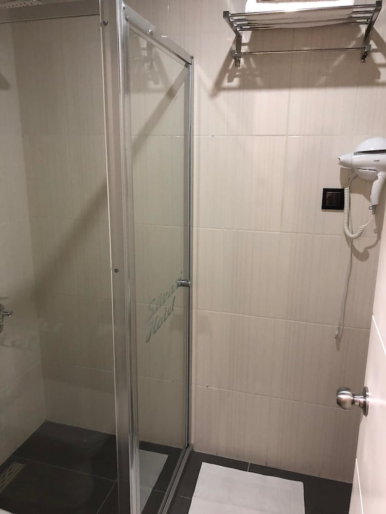 Suvari Boutique Hotel 43/47