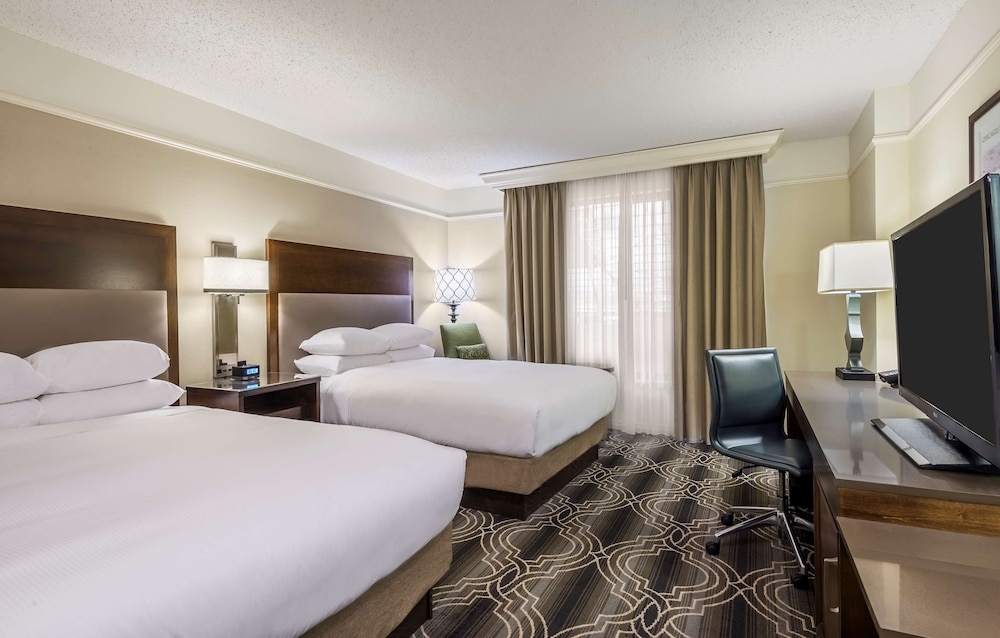 St. Louis Union Station Hotel Curio Collection By Hilton 9/82