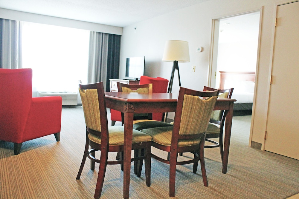 Marinette WI Hotel 31/50