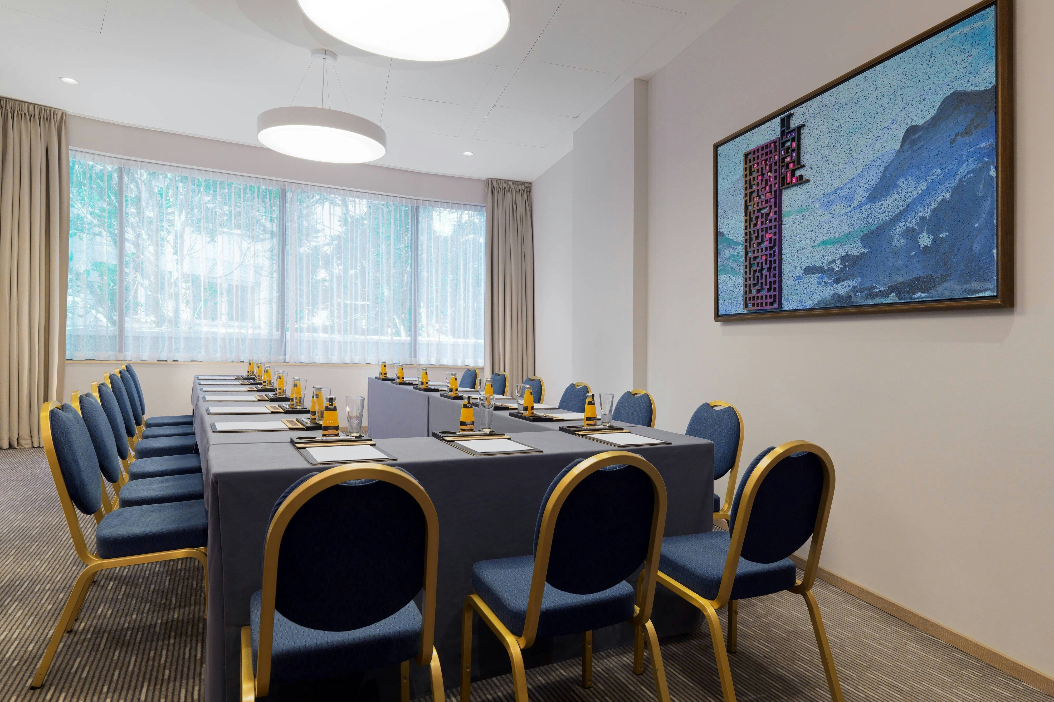 Delta Hotels by Marriott Frankfurt Offenbach (ex. New Century Hotel Frankfurt Offenbach) 26/28