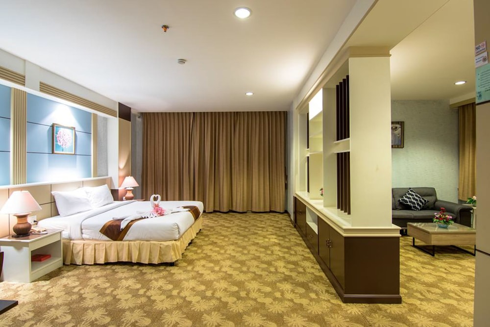 Siamgrand Hotel 39/71