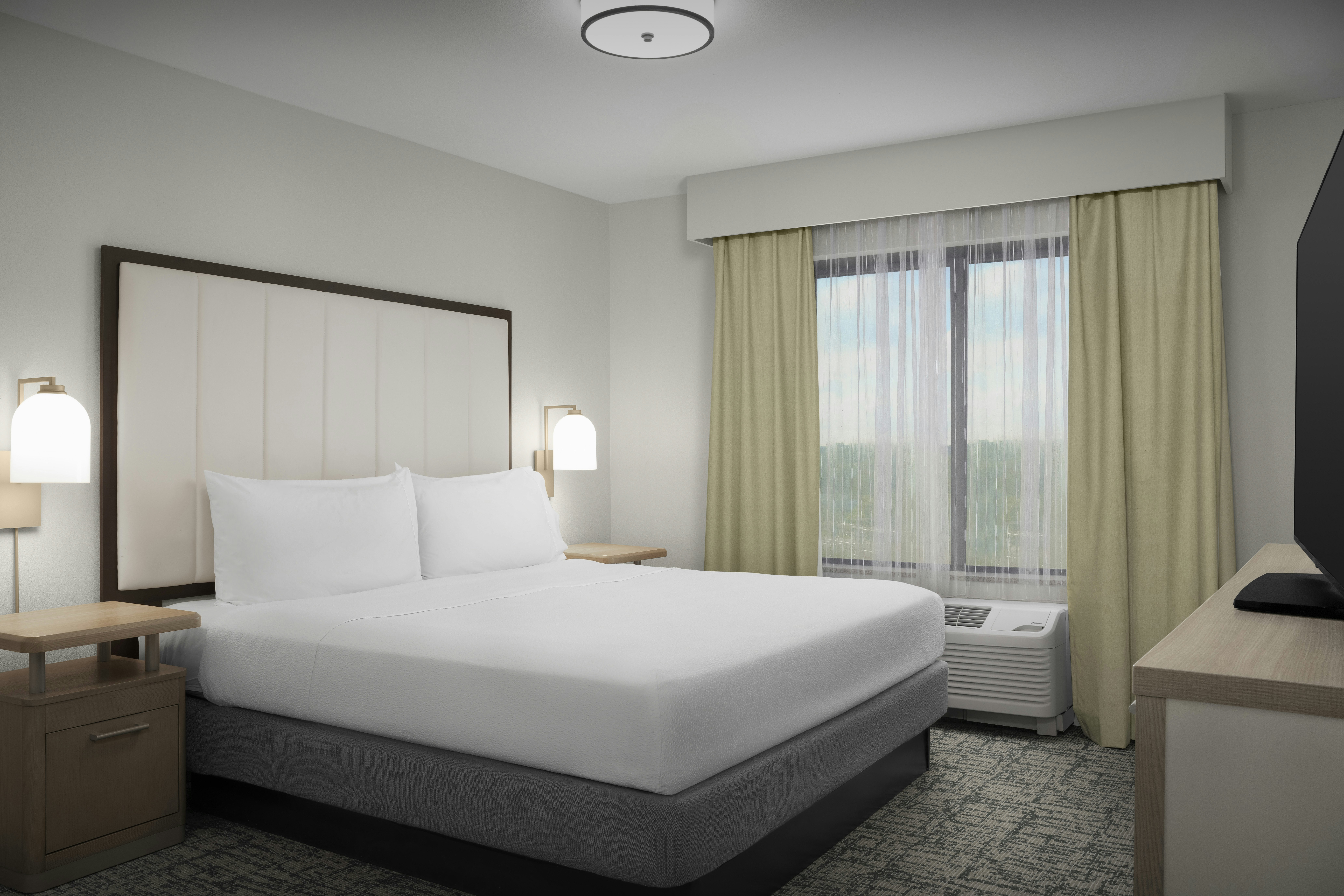 SUITE, 2 KING BEDS, ACCESSIBLE