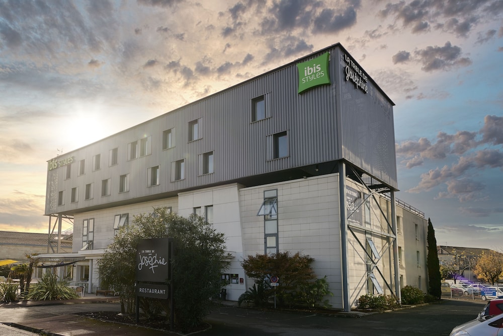 ibis Styles Bordeaux Begles 2/53