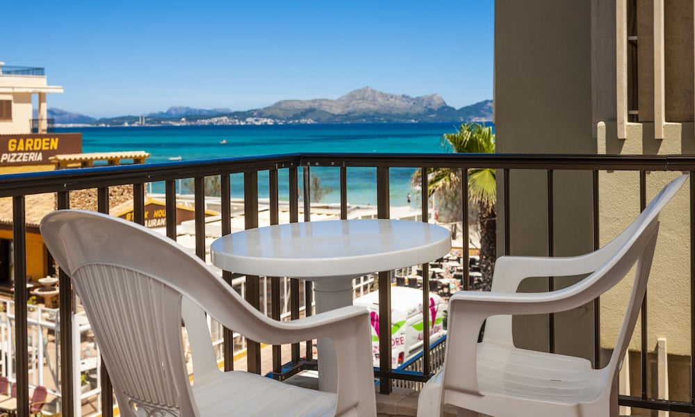Charlys Apartamentos 22/28