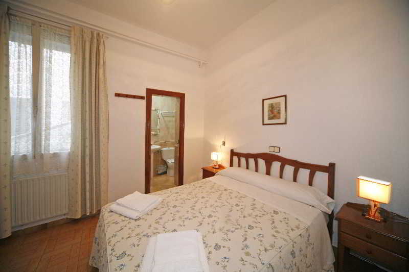 Hostal San Antonio 18/50