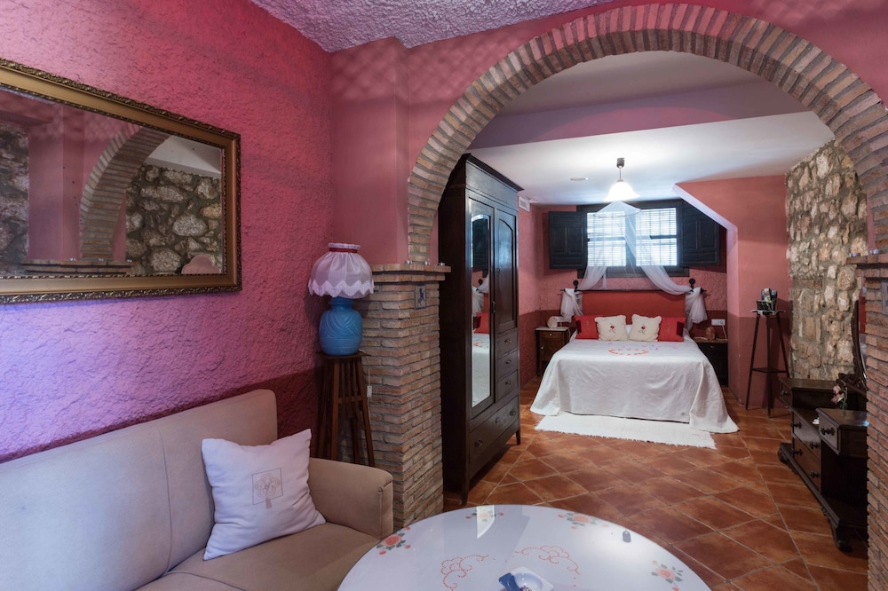 Palacio Guzmanes Hospederia Rural 64/64
