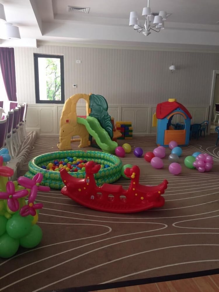 Ramada by Wyndham Slatina Parc 41/49
