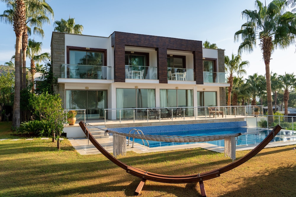 Hillstone Hotel and Spa Bodrum 46/50