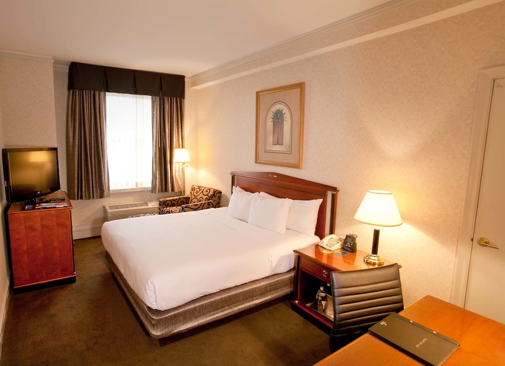 Hilton Cincinnati Netherland Plaza 13/62